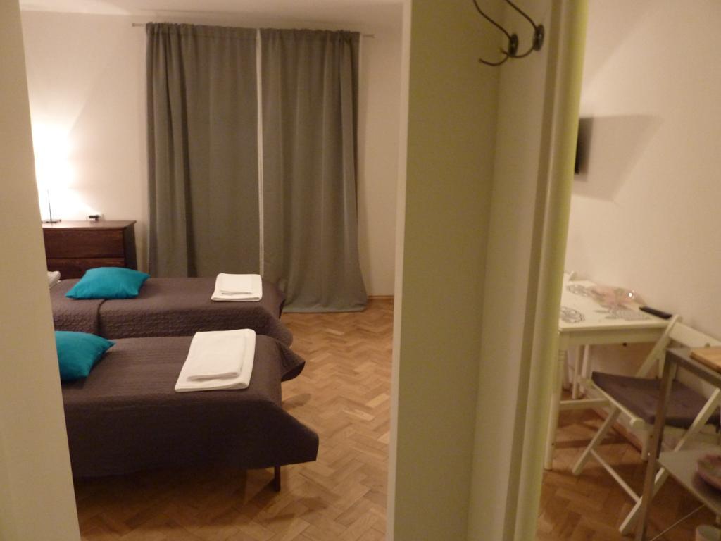 Koro De Varsovio - Apartament Ciasna 10 Kültér fotó