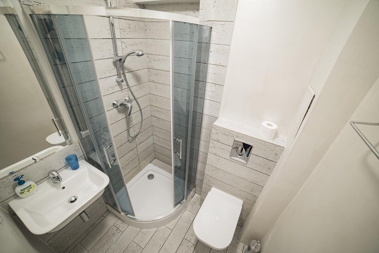 Koro De Varsovio - Apartament Ciasna 10 Kültér fotó